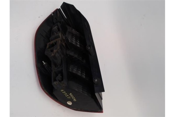 Recambio de piloto trasero derecho para renault scenic ii (jm) 1.9 dci (jm12, jm0g) referencia OEM IAM 8200493375F 2SK0086590886