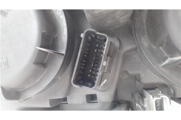 Recambio de faro delantero izquierdo para citroen c5 berlina referencia OEM IAM 9639319980 89005176 