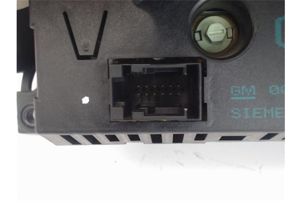 Recambio de reloj horario para opel corsa c 1.4 16v referencia OEM IAM 009164455  