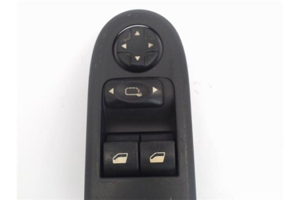 Recambio de mando elevalunas delantero izquierdo para peugeot 308 1.6 gt referencia OEM IAM 96565186XT  