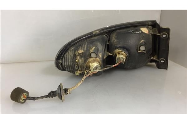 Recambio de piloto trasero derecho para daewoo lanos 1.3i referencia OEM IAM 96275898  