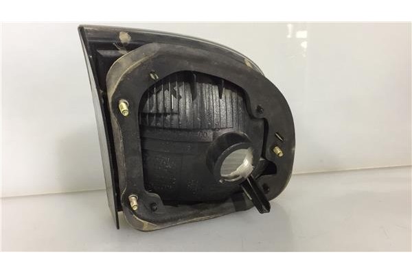 Recambio de piloto interior derecho para daewoo lanos 1.3i referencia OEM IAM 96304632  