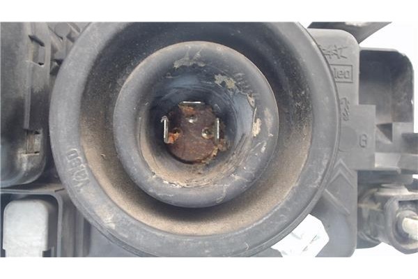 Recambio de faro delantero izquierdo para citroen saxo referencia OEM IAM   