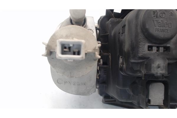 Recambio de faro delantero izquierdo para citroen saxo referencia OEM IAM   