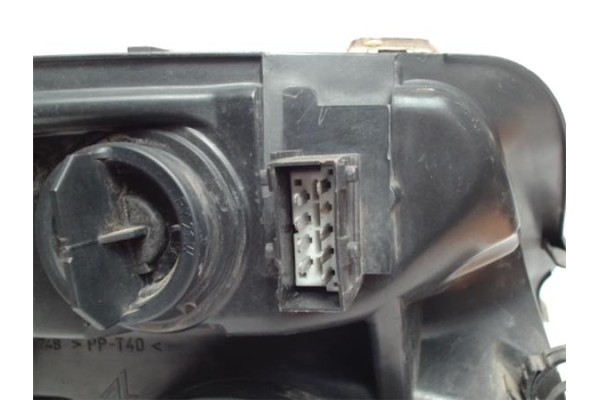 Recambio de faro delantero izquierdo para citroen c2 referencia OEM IAM 620870  