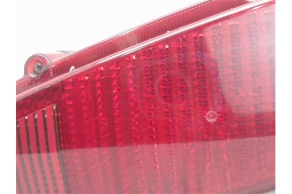 Recambio de piloto trasero derecho para peugeot 106 (s2) referencia OEM IAM 635184  