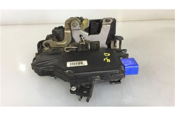 Recambio de cierre electromagnetico delantero izquierdo para seat toledo (5p2) 2.0 tdi 16v referencia OEM IAM 3D1837015  3D18370