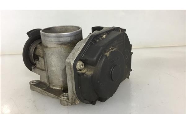 Recambio de caja mariposa aire para volkswagen polo iii (6n1) 60 1.4 referencia OEM IAM 030133064F 408237130004 