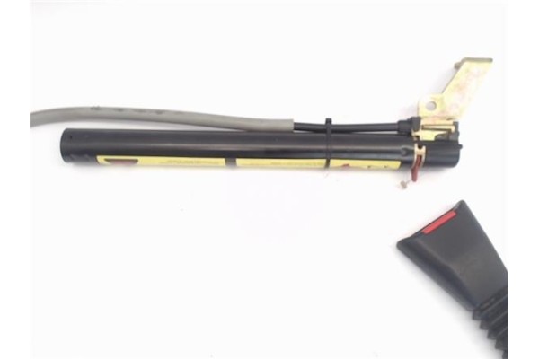 Recambio de anclaje cinturon delantero derecho para opel corsa b 1.0 eco referencia OEM IAM 90387492  