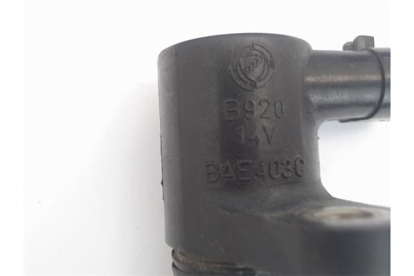 Recambio de bobina encendido para fiat bravo (182) 1.2 16v 80 trofeo referencia OEM IAM b920 bae4030 