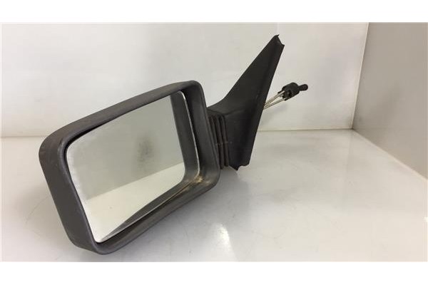Recambio de retrovisor izquierdo para peugeot 309 1.3 referencia OEM IAM 8151  