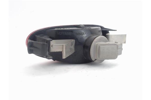 Recambio de piloto antiniebla trasero derecho para peugeot 206 1.4 i referencia OEM IAM 45106  