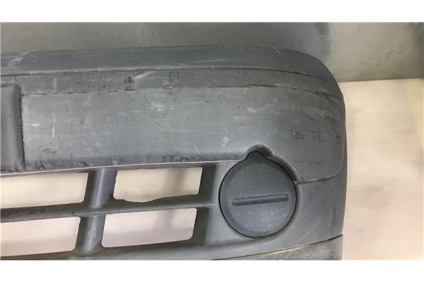 Recambio de paragolpes delantero para renault kangoo i (f/kc0) 1.5 dci referencia OEM IAM 7701056418  