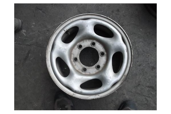 Recambio de llanta para nissan terrano/terrano ii (r20)(1993) referencia OEM IAM   