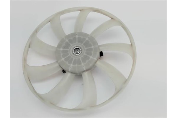 Recambio de electroventilador para toyota c-hr (x10) 2.0 hibrido referencia OEM IAM 163630T200 168001960 Recambio de electroventilador para toyota c-hr (x10) 2.0 hibrido referencia OEM IAM 163630T200 168001960