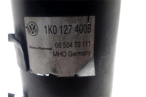Recambio de soporte filtro gasoil para audi a3 (8p1) 2.0 tdi 16v referencia OEM IAM 1K0127400B  1K0127400C , AUDI | 1K0127400E ,