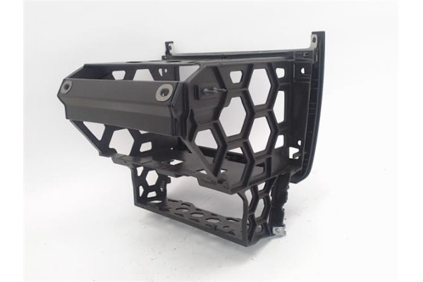 Recambio de embellecedor consola central para volkswagen polo v (6r1) 1.2 sport referencia OEM IAM 6R0858005D  