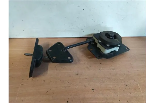 Recambio de porta rueda para kia carnival 2.9 crdi vgt concept referencia OEM IAM   
