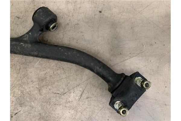 Recambio de brazo inferior delantero izquierdo para peugeot 106 (s2) 1.6 s16 referencia OEM IAM 352092  