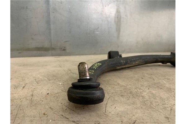 Recambio de brazo inferior delantero izquierdo para peugeot 106 (s2) 1.6 s16 referencia OEM IAM 352092  