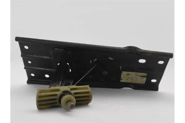 Recambio de porta rueda para chrysler voyager gs 2.5 td le grand voyager referencia OEM IAM 4860958AB  