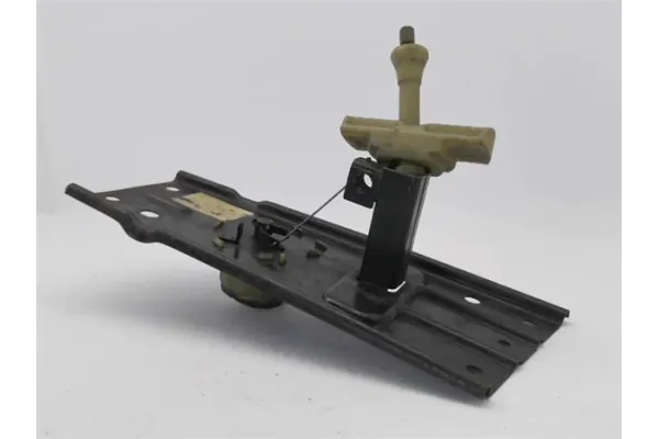 Recambio de porta rueda para chrysler voyager gs 2.5 td le grand voyager referencia OEM IAM 4860958AB  