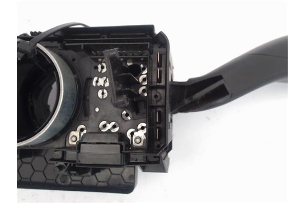 Recambio de mando intermitencia para volkswagen polo iv (9n1) 1.4 16v referencia OEM IAM 6Q0953503AF  6Q0953513D , SEAT | 6Q0953