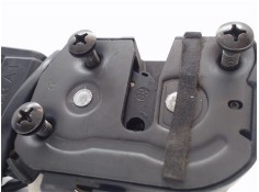 Recambio de cierre electromagnetico delantero derecho para mazda premacy (cp) 2.0 td referencia OEM IAM CB0758310B  