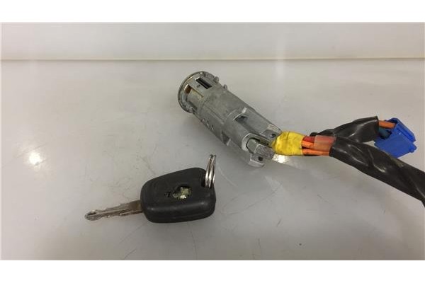 Recambio de clausor para peugeot 206 2.0 gt referencia OEM IAM 4162Z1  