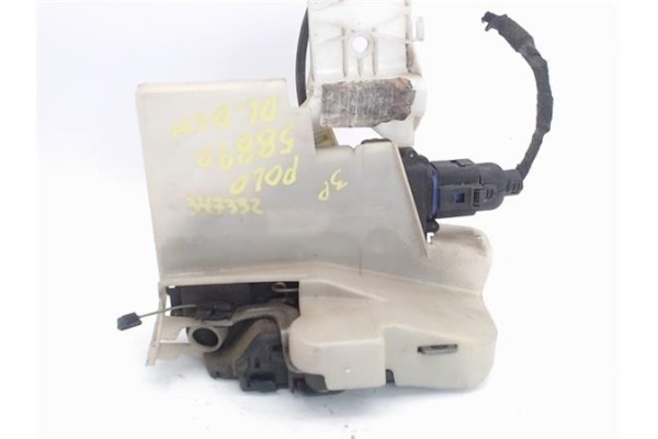 Recambio de cierre electromagnetico delantero derecho para volkswagen polo iv (9n1) 1.4 16v referencia OEM IAM 3B1837016BR 10002