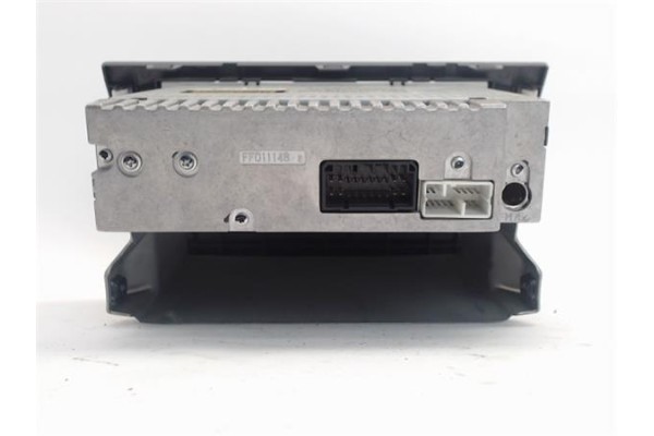 Recambio de radio / cd para suzuki swift iii (sg) 1.3 referencia OEM IAM 3910162J0  