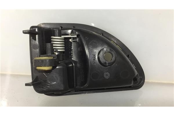 Recambio de manilla int. puerta delantero derecha para renault kangoo i (f/kc0) 1.5 dci referencia OEM IAM 8200247803  