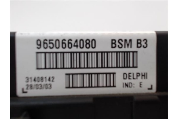 Recambio de caja fusibles/rele para citroen xsara berlina 2.0 hdi 90 referencia OEM IAM 9650664080  