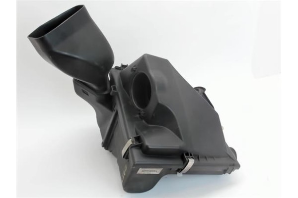 Recambio de carcasa filtro aire para bmw serie 1 berlina (e81/e87) 2.0 118d referencia OEM IAM AD779746005U  