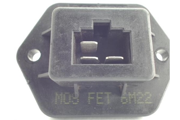 Recambio de regulador ventilador climatizacion para kia carnival 2.9 crdi vgt concept referencia OEM IAM 6M22  
