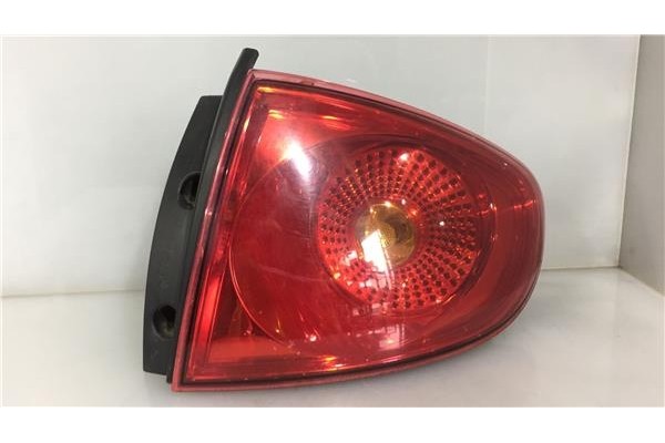 Recambio de piloto trasero derecho para seat altea (5p1) 1.9 tdi referencia OEM IAM 5P0945112 5P0945096D 