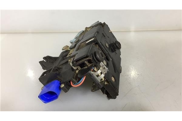 Recambio de cierre electromagnetico delantero derecho para seat altea (5p1) 1.9 tdi referencia OEM IAM 3D1837016  3D1837016AC , 