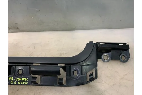 Recambio de soporte derecho paragolpes trasero para bmw serie 1 berlina (e81/e87) 2.0 120d referencia OEM IAM 51127058521  