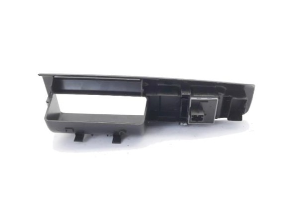 Recambio de mando elevalunas delantero izquierdo para volkswagen polo iv (9n1) 1.4 16v referencia OEM IAM 6Q09598589B9  