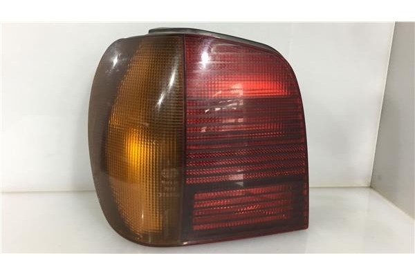 Recambio de piloto trasero izquierdo para volkswagen polo iii (6n1) 60 1.4 referencia OEM IAM 6N0945895  