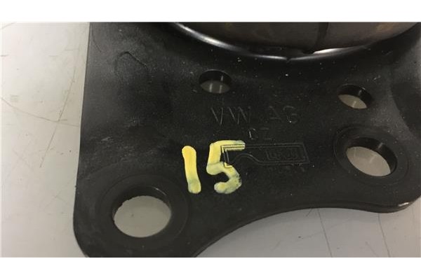 Recambio de soporte derecho motor para seat ibiza berlina (6j5) 1.2 referencia OEM IAM 6Q0199262BF  