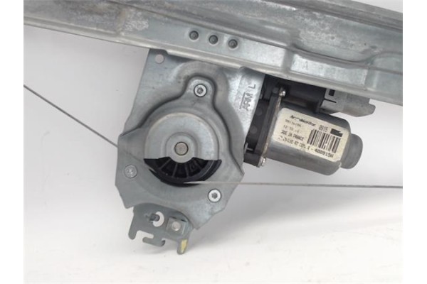 Recambio de mecanismo elevalunas delantero izquierdo para peugeot 207 1.6 confort referencia OEM IAM 9221FS 100549 9221FT , PEUG