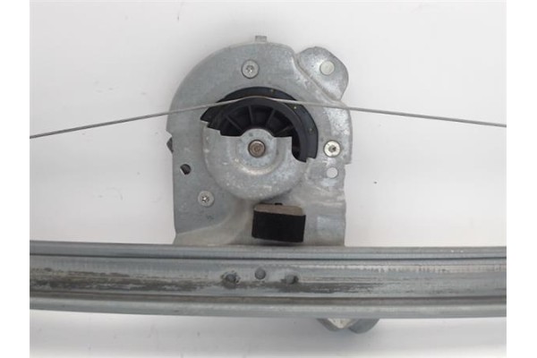 Recambio de mecanismo elevalunas delantero derecho para citroen c1 1.4 sx referencia OEM IAM 9222T6 1629053680 698100H020 , TOYO