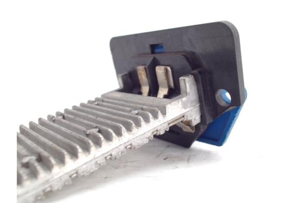 Recambio de regulador ventilador climatizacion para hyundai getz (tb) 1.3 básico referencia OEM IAM   