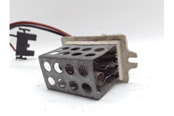 Recambio de regulador ventilador climatizacion para renault clio i fase i / ii (b/c57) 1.2 campus (43kw) referencia OEM IAM A438