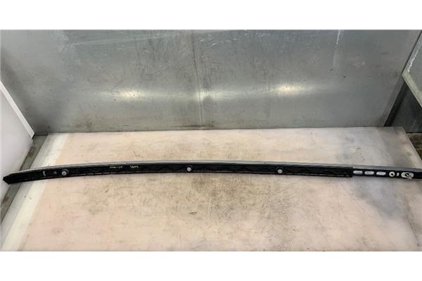 Recambio de barras de techo para renault grand scenic iv 1.2 tce referencia OEM IAM 8201622112  