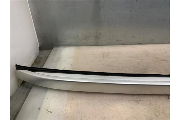 Recambio de barras de techo para renault grand scenic iv 1.2 tce referencia OEM IAM 8201622112  