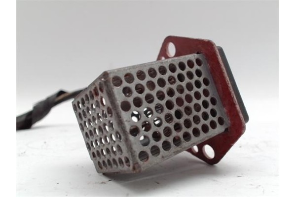 Recambio de regulador ventilador climatizacion para nissan patrol gr (y60) 2.8 gr referencia OEM IAM 4831131753  