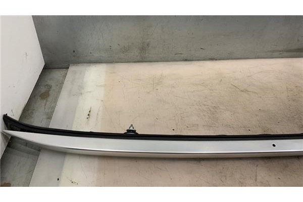 Recambio de barras de techo para renault grand scenic iv 1.2 tce referencia OEM IAM 8201622112  