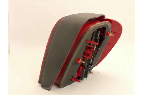 Recambio de piloto trasero izquierdo para volkswagen polo iii berlina (6n2) 1.0 conceptline referencia OEM IAM 6N0945257  